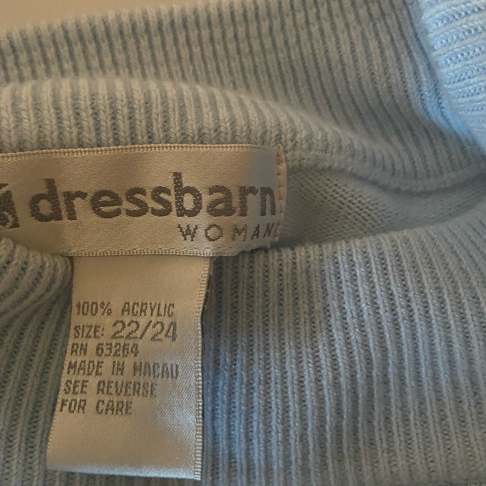 Light blue 22/24 sweater - Picture 4 of 4